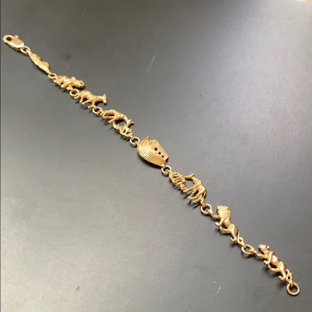 Noah’s ark 14k gold bracelet with maker’s sign